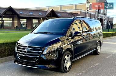 Минивэн Mercedes-Benz V-Class 2025 в Киеве Минивэн Mercedes-Benz V-Class 2025 в Киеве