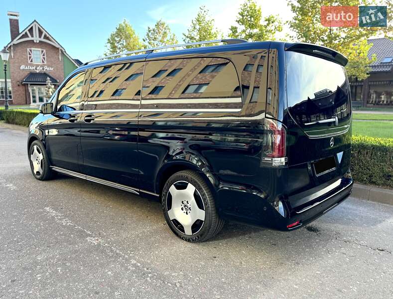 Мінівен Mercedes-Benz V-Class 2025 в Києві