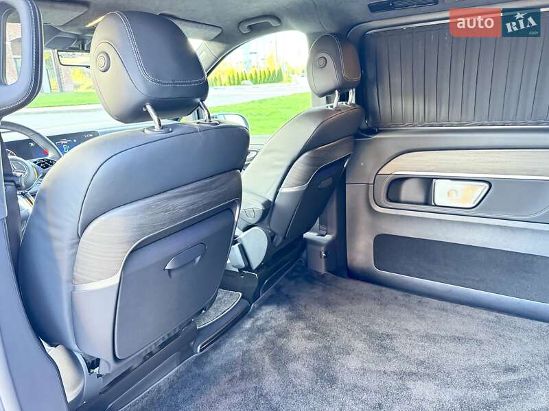 Мінівен Mercedes-Benz V-Class 2025 в Києві