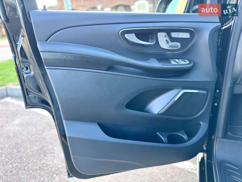 Мінівен Mercedes-Benz V-Class 2025 в Києві