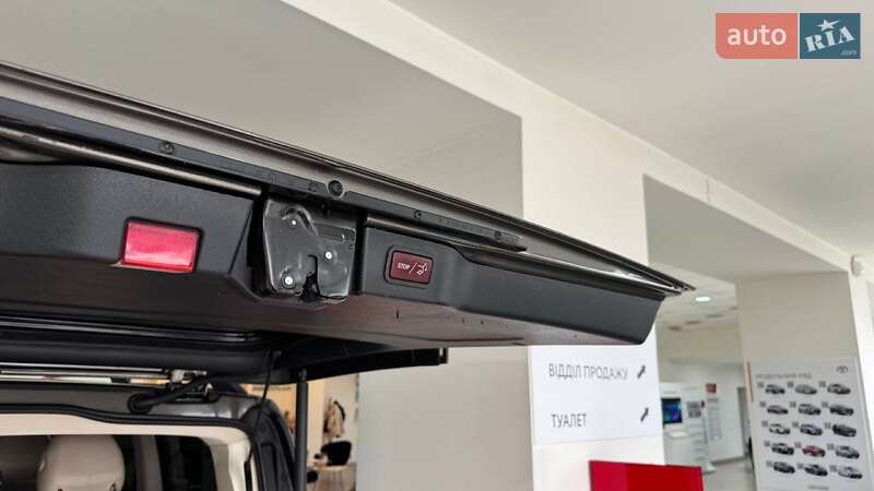 Минивэн Mercedes-Benz V-Class 2015 в Ужгороде