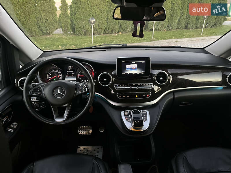 Минивэн Mercedes-Benz V-Class 2016 в Дунаевцах фото 13 Минивэн Mercedes-Benz V-Class 2016 в Дунаевцах