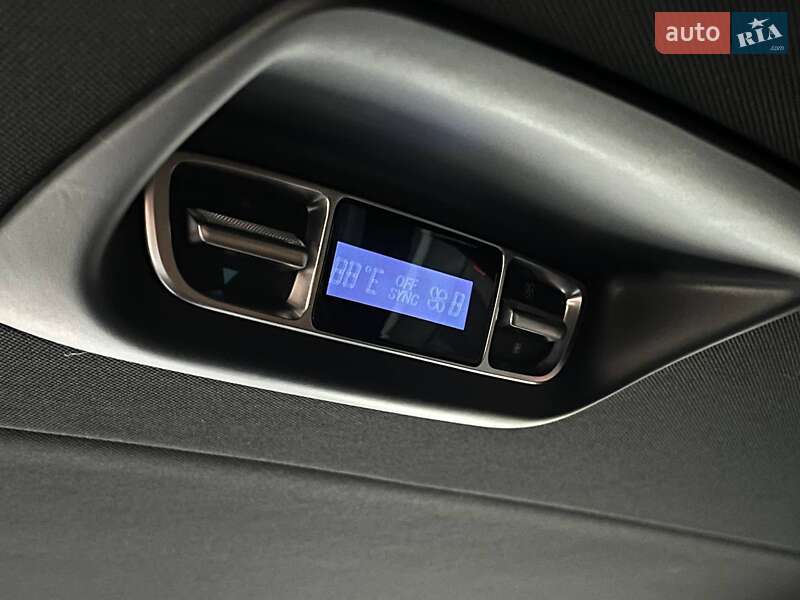 Минивэн Mercedes-Benz V-Class 2023 в Житомире фото 37 Минивэн Mercedes-Benz V-Class 2023 в Житомире