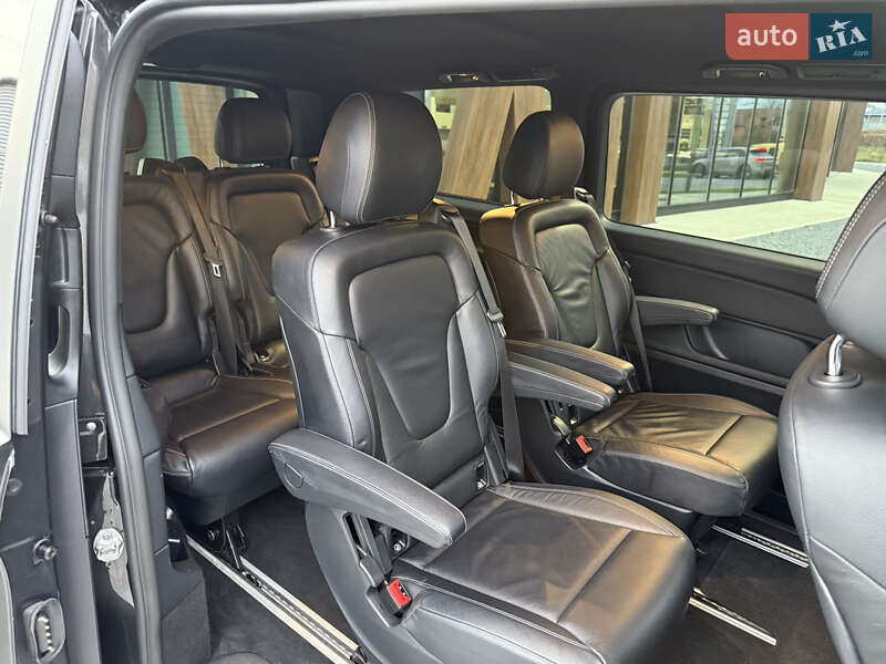 Мінівен Mercedes-Benz V-Class 2021 в Луцьку