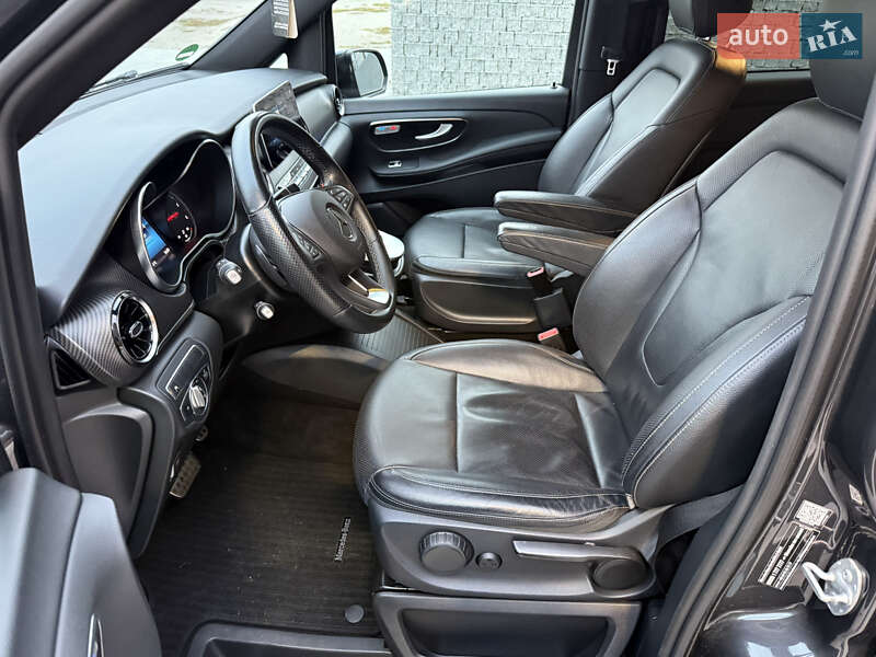 Мінівен Mercedes-Benz V-Class 2021 в Луцьку