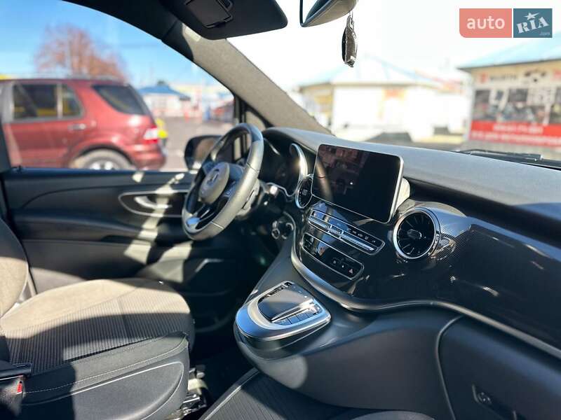 Минивэн Mercedes-Benz V-Class 2023 в Мукачево фото 13 Минивэн Mercedes-Benz V-Class 2023 в Мукачево