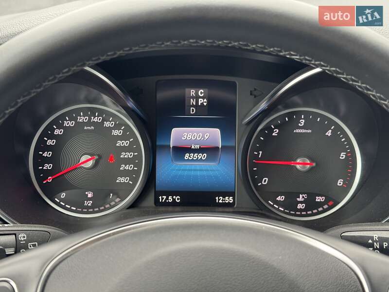 Мінівен Mercedes-Benz V-Class 2021 в Рівному