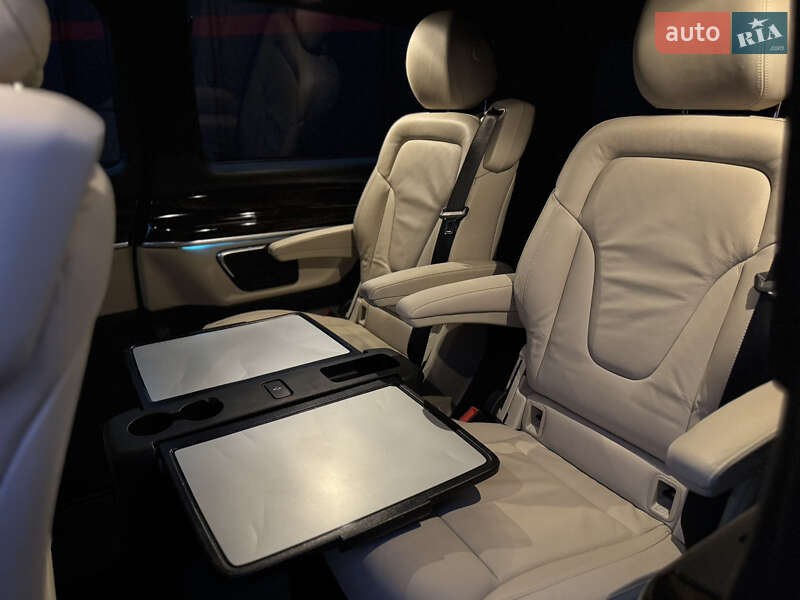 Мінівен Mercedes-Benz V-Class 2016 в Луцьку