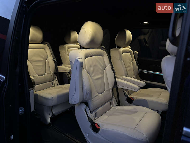 Мінівен Mercedes-Benz V-Class 2016 в Луцьку
