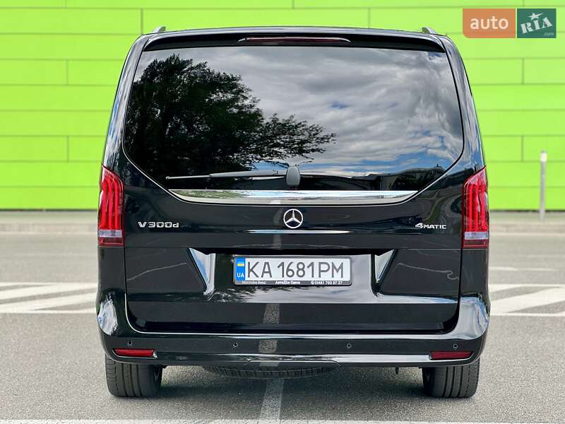 Минивэн Mercedes-Benz V-Class 2023 в Киеве фото 19 Минивэн Mercedes-Benz V-Class 2023 в Киеве