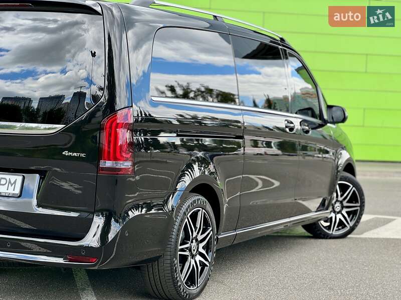Минивэн Mercedes-Benz V-Class 2023 в Киеве фото 18 Минивэн Mercedes-Benz V-Class 2023 в Киеве