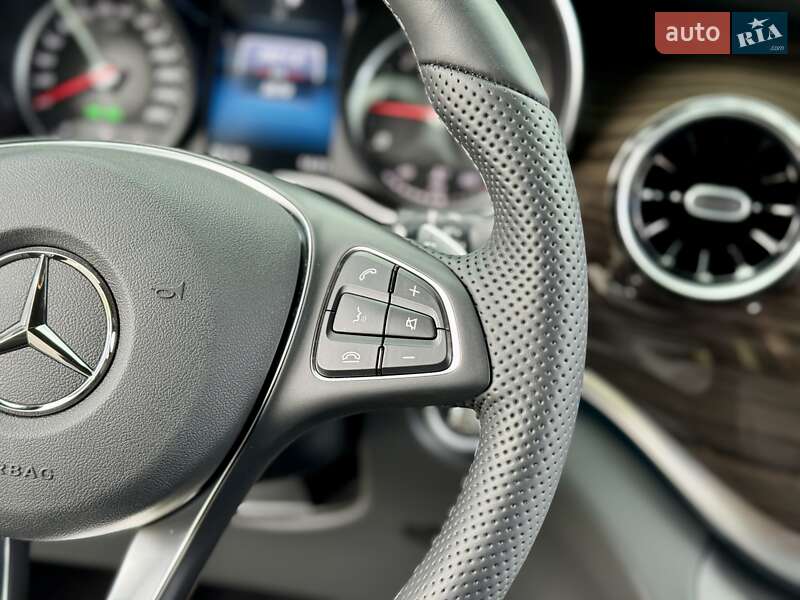 Минивэн Mercedes-Benz V-Class 2023 в Киеве фото 60 Минивэн Mercedes-Benz V-Class 2023 в Киеве