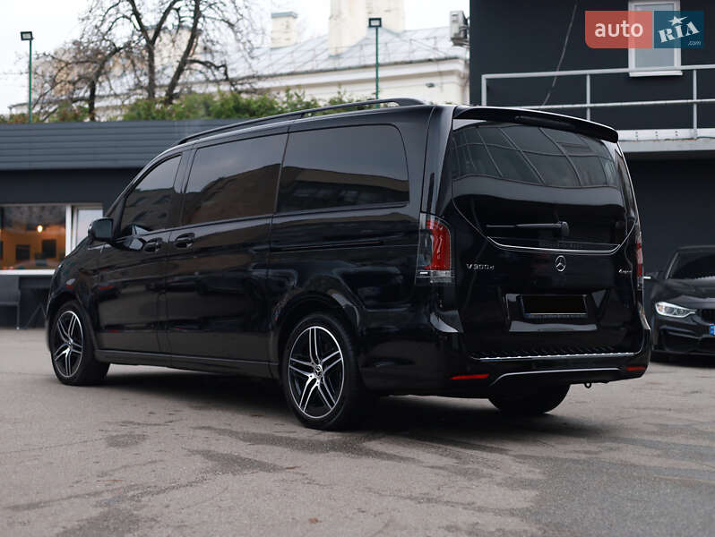 Минивэн Mercedes-Benz V-Class 2024 в Киеве