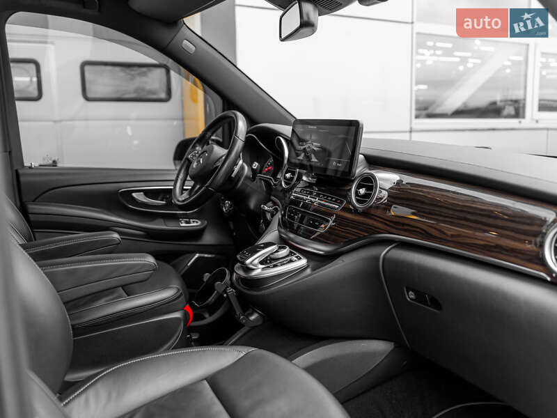 Минивэн Mercedes-Benz V-Class 2016 в Киеве фото 69 Минивэн Mercedes-Benz V-Class 2016 в Киеве