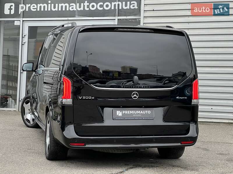 Минивэн Mercedes-Benz V-Class 2024 в Киеве
