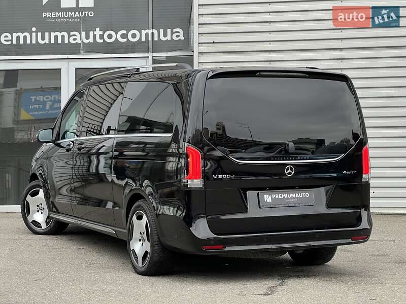 Минивэн Mercedes-Benz V-Class 2024 в Киеве