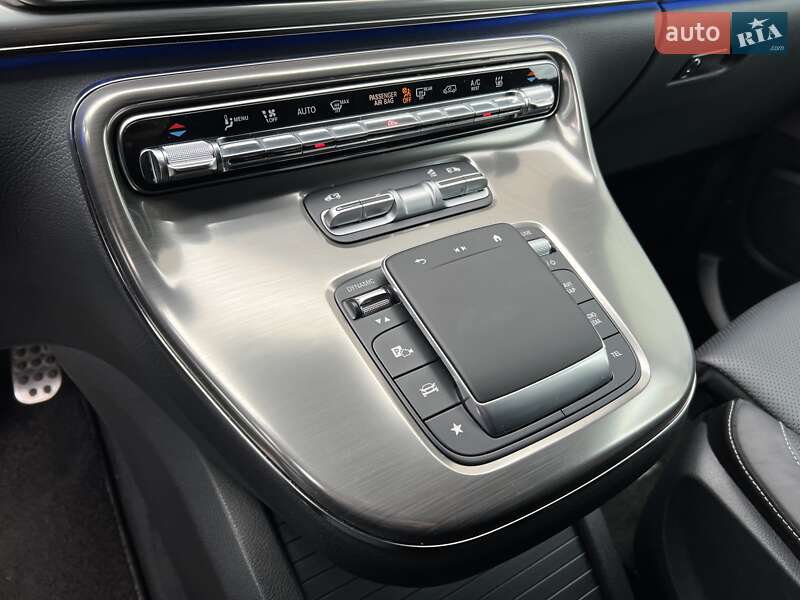 Минивэн Mercedes-Benz V-Class 2024 в Киеве