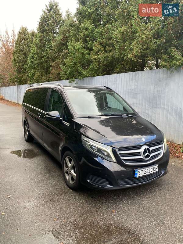 Мінівен Mercedes-Benz V-Class 2015 в Києві фото 2 Мінівен Mercedes-Benz V-Class 2015 в Києві