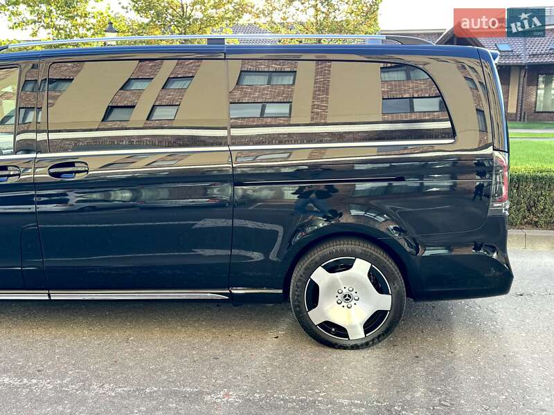 Мінівен Mercedes-Benz V-Class 2025 в Києві фото 13 Мінівен Mercedes-Benz V-Class 2025 в Києві
