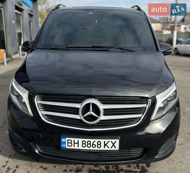 Мінівен Mercedes-Benz V-Class 2016 в Одесі