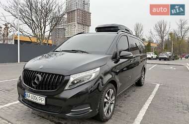 Мінівен Mercedes-Benz V-Class 2017 в Дніпрі