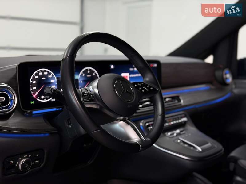 Мінівен Mercedes-Benz V-Class 2024 в Тернополі фото 28 Мінівен Mercedes-Benz V-Class 2024 в Тернополі