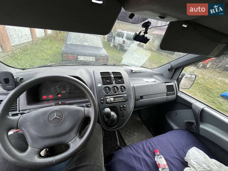 Мінівен Mercedes-Benz V-Class 1999 в Чернівцях