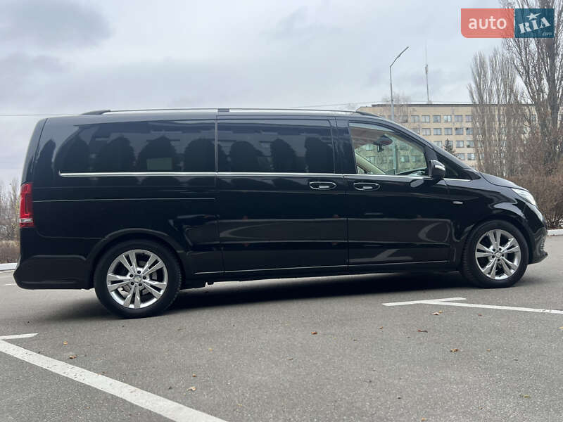 Мінівен Mercedes-Benz V-Class 2015 в Києві фото 3 Мінівен Mercedes-Benz V-Class 2015 в Києві