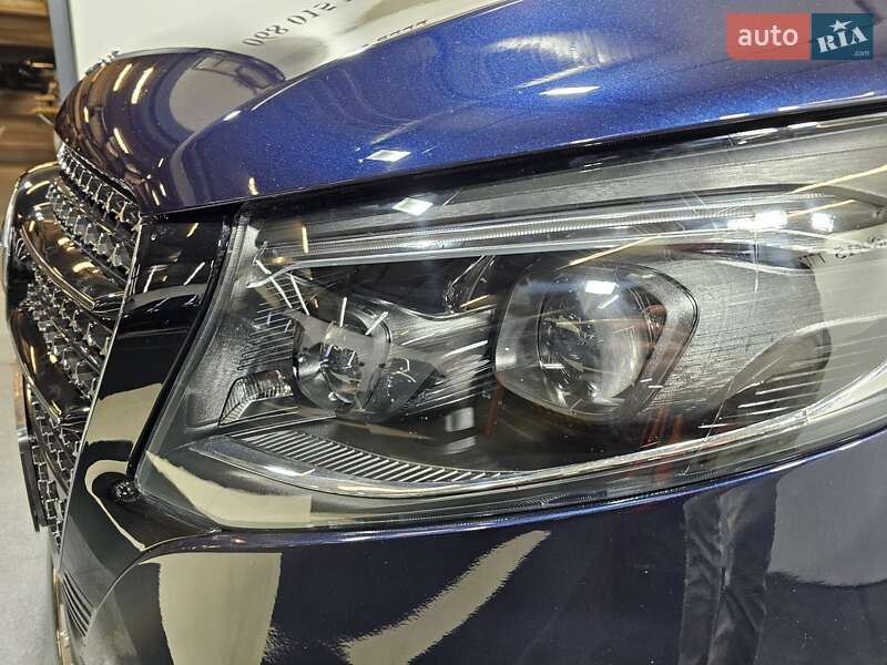 Мінівен Mercedes-Benz V-Class 2022 в Києві