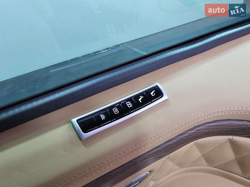 Мінівен Mercedes-Benz V-Class 2022 в Києві