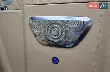 Минивэн Mercedes-Benz V-Class 2022 в Киеве