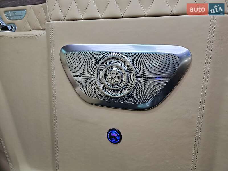 Мінівен Mercedes-Benz V-Class 2022 в Києві