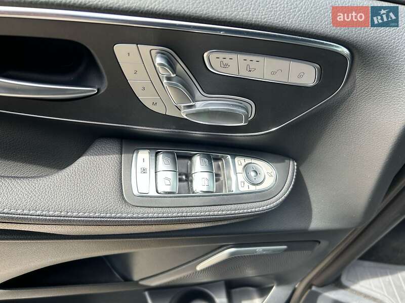 Мінівен Mercedes-Benz V-Class 2022 в Києві