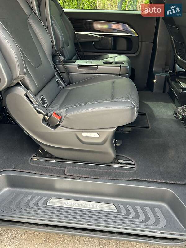 Мінівен Mercedes-Benz V-Class 2022 в Києві