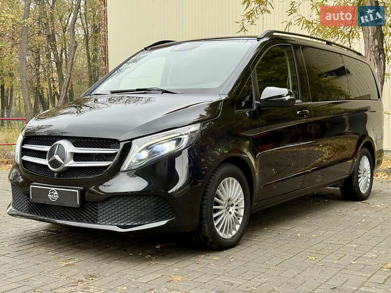 Мінівен Mercedes-Benz V-Class 2020 в Дніпрі