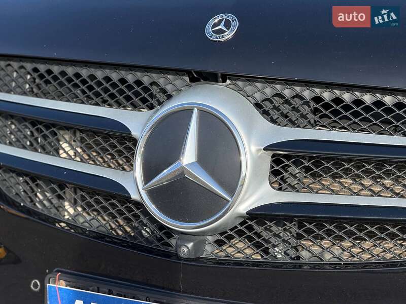 Минивэн Mercedes-Benz V-Class 2021 в Кривом Роге