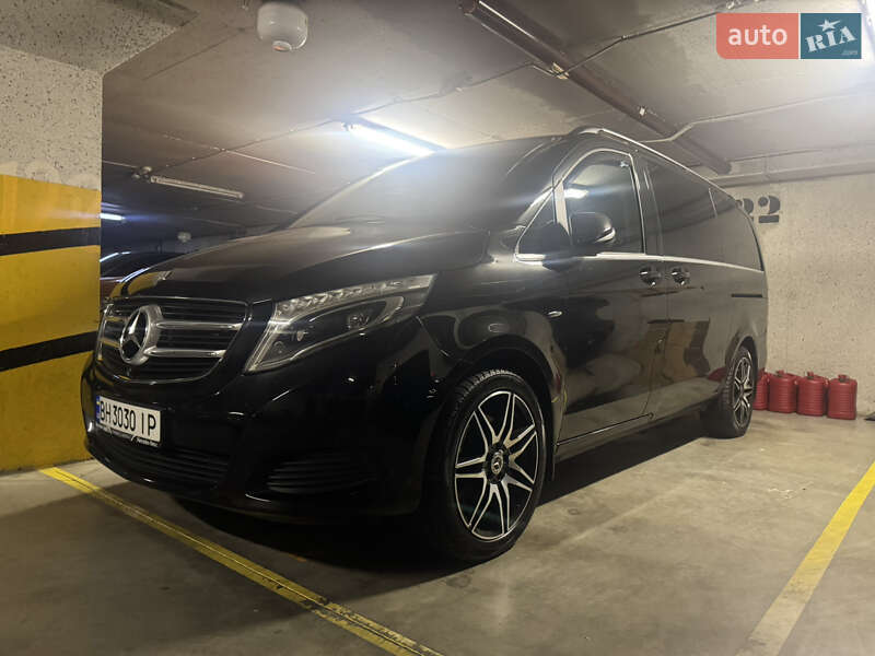 Минивэн Mercedes-Benz V-Class 2016 в Одессе