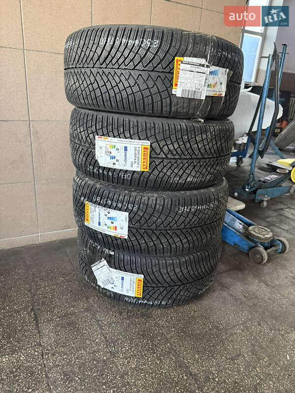 Мінівен Mercedes-Benz V-Class 2022 в Коломиї