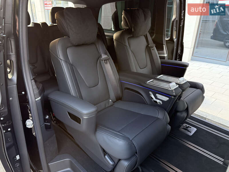 Мінівен Mercedes-Benz V-Class 2025 в Києві