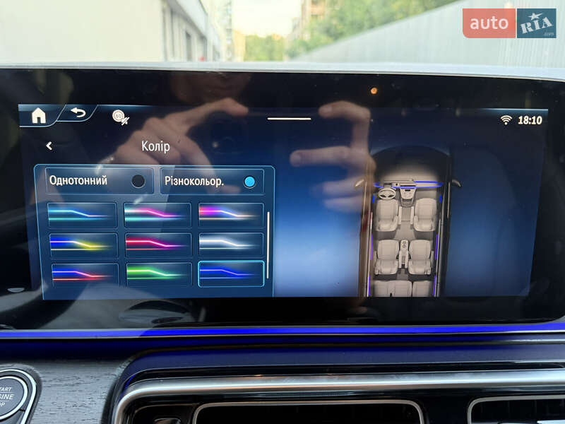 Мінівен Mercedes-Benz V-Class 2025 в Києві