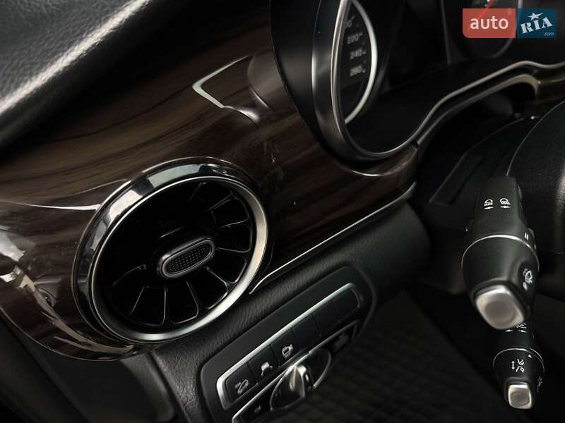 Мінівен Mercedes-Benz V-Class 2020 в Одесі