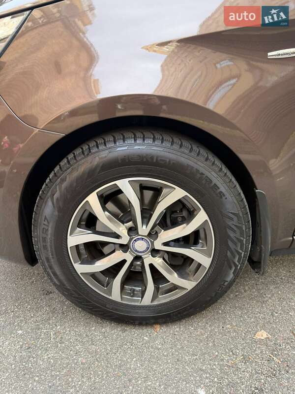 Минивэн Mercedes-Benz V-Class 2015 в Киеве