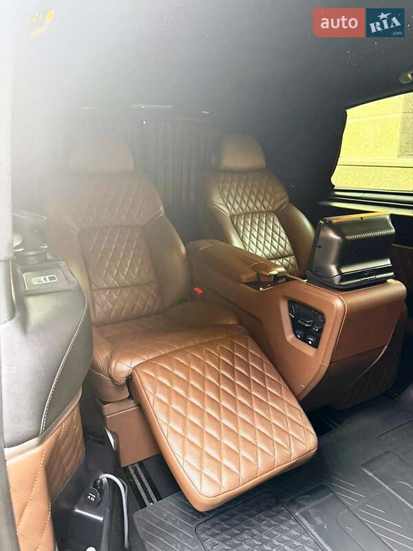 Mercedes-Benz V-Class 2015 Mercedes-Benz V-Class 2015