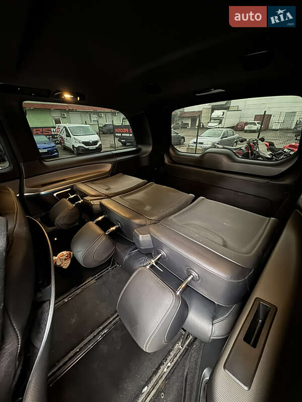 Минивэн Mercedes-Benz V-Class 2014 в Киеве