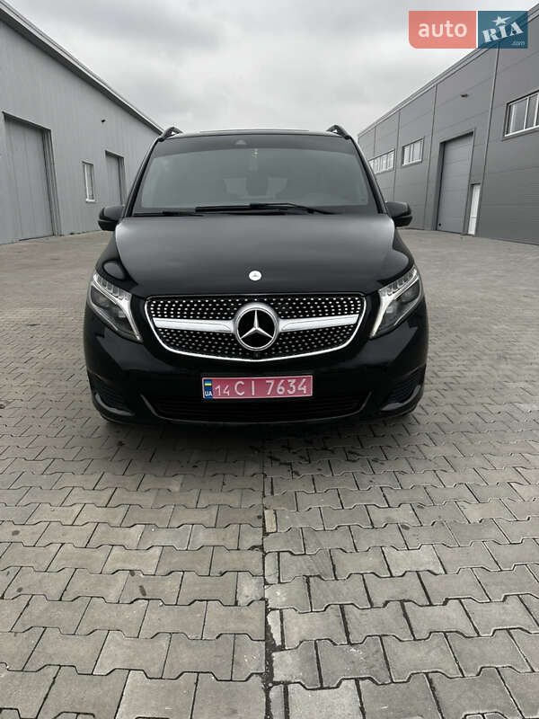 Минивэн Mercedes-Benz V-Class 2016 в Ивано-Франковске фото 2 Минивэн Mercedes-Benz V-Class 2016 в Ивано-Франковске