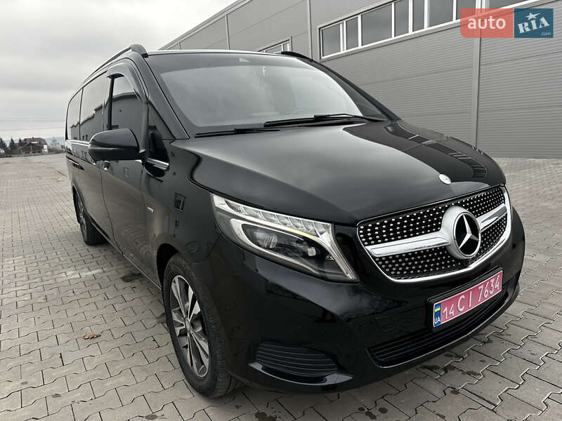 Минивэн Mercedes-Benz V-Class 2016 в Ивано-Франковске фото 17 Минивэн Mercedes-Benz V-Class 2016 в Ивано-Франковске