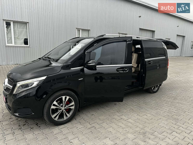 Минивэн Mercedes-Benz V-Class 2016 в Ивано-Франковске фото 21 Минивэн Mercedes-Benz V-Class 2016 в Ивано-Франковске