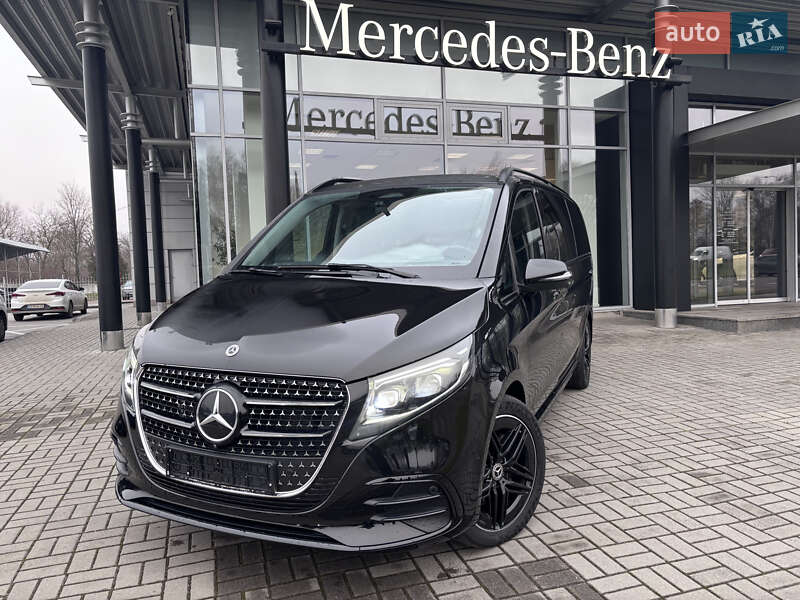 Минивэн Mercedes-Benz V-Class 2024 в Львове фото Минивэн Mercedes-Benz V-Class 2024 в Львове