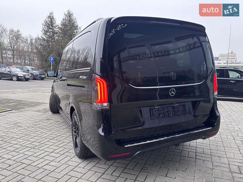 Минивэн Mercedes-Benz V-Class 2024 в Львове фото 18 Минивэн Mercedes-Benz V-Class 2024 в Львове