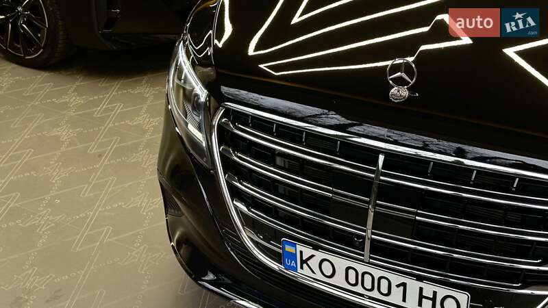 Мінівен Mercedes-Benz V-Class 2025 в Ужгороді